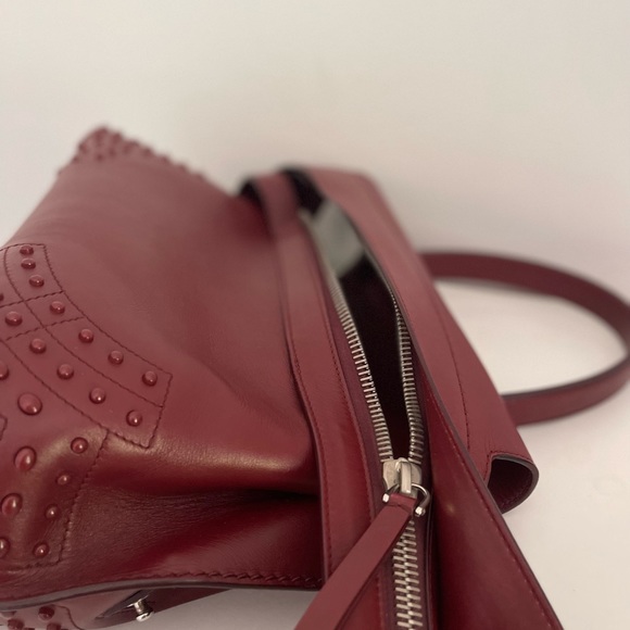 Tod’s Wave Studded leather bag - Picture 6 of 12